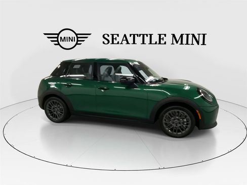 New 2026 MINI Cooper 4-Door Hardtop image 13