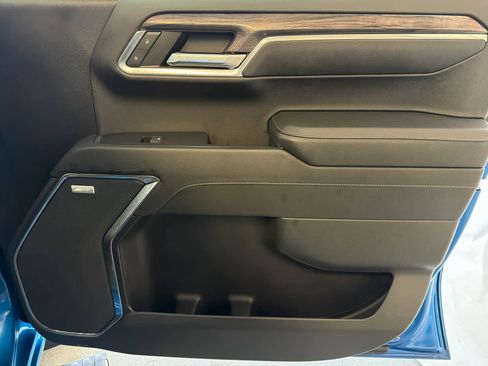 Used 2023 Chevrolet Silverado 1500 LTZ w/ Technology Package image 50