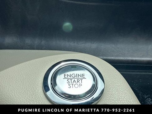 Used 2023 Lincoln Aviator Grand Touring w/ Equipment Group 301A AWD/4WD image 27