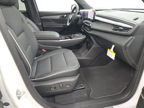 New 2026 Buick Enclave Preferred w/ Power Package AWD/4WD image 7