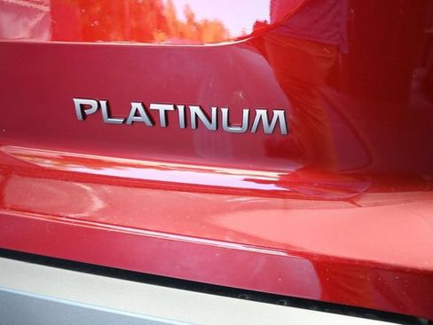 Used 2026 Nissan Pathfinder Platinum FWD image 13