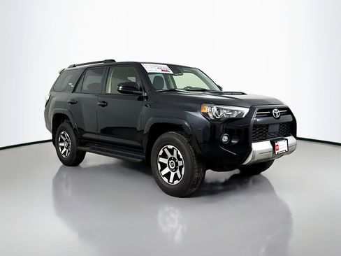 Certified 2024 Toyota 4Runner TRD Off-Road AWD/4WD image 1