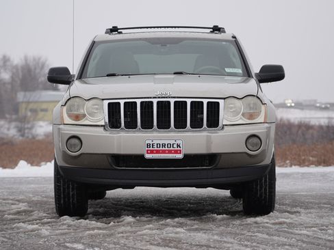 Used 2007 Jeep Grand Cherokee Limited image 8