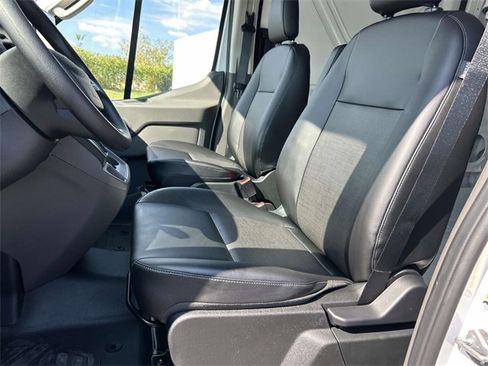 New 2026 Ford Transit 250 148 Medium Roof image 25