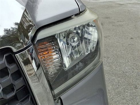 Used 2020 Toyota Tundra SR5 image 11