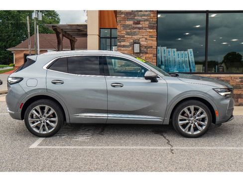 Used 2023 Buick Envision Avenir AWD/4WD image 3
