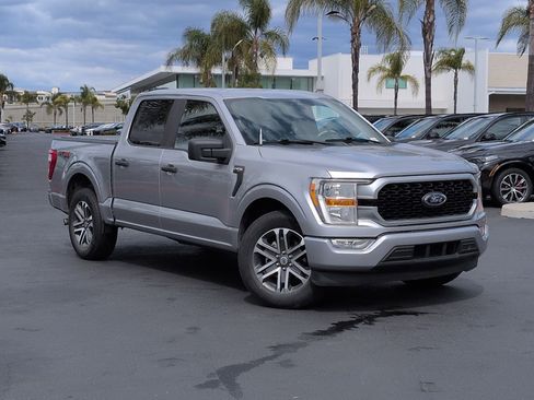 Used 2021 Ford F150 XL w/ STX Appearance Package RWD image 2