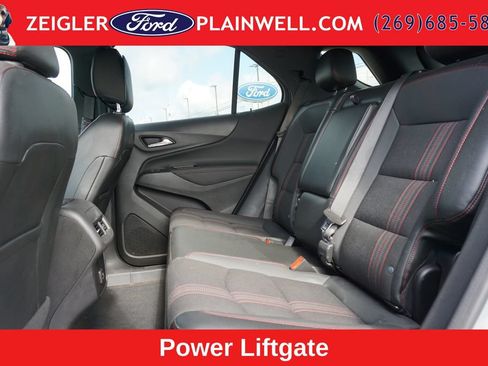 Used 2023 Chevrolet Equinox RS w/ LPO, Floor Liner Package FWD image 12