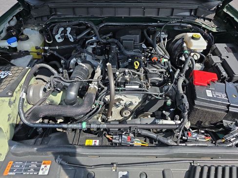 Used 2023 Ford Bronco Black Diamond image 13