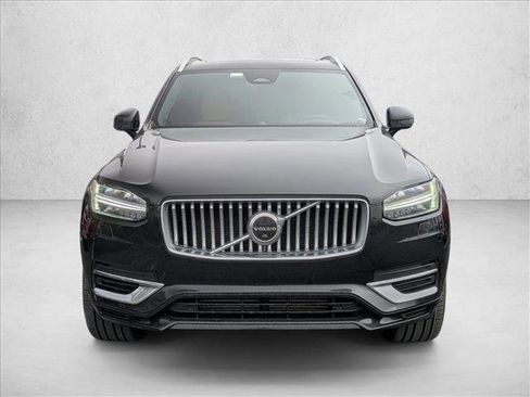 Used 2023 Volvo XC90 T8 Ultimate w/ Protection Package Premier image 2