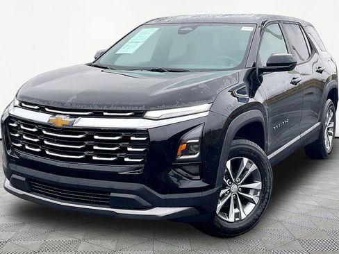 Used 2026 Chevrolet Equinox LT w/ LPO, Floor Liner Package image 1