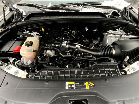 Used 2023 Jeep Grand Cherokee Altitude image 22