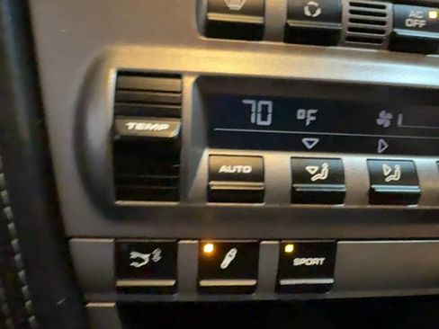 Used 2006 Porsche 911 Carrera S image 21