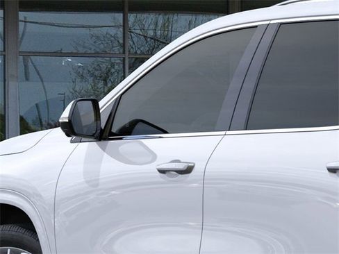 New 2026 Buick Enclave Avenir w/ Super Cruise Package AWD/4WD image 12