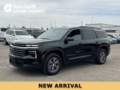 Used 2024 Chevrolet Traverse LT