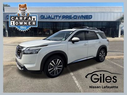 Used 2022 Nissan Pathfinder Platinum w/ Cargo Package
