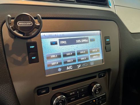 Used 2013 Ford Mustang GT Premium RWD image 14