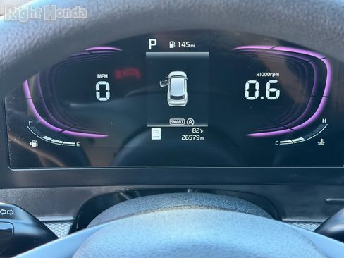 Used 2025 Kia Sportage LX image 37