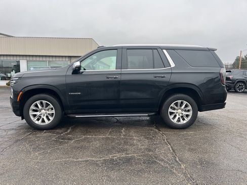 Used 2025 Chevrolet Tahoe Premier w/ Sun And Tow Package image 2