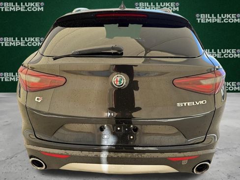 Used 2018 Alfa Romeo Stelvio Ti image 8