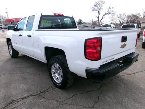 Used 2015 Chevrolet Silverado 1500 W/T image 2