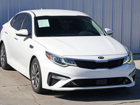 Used 2019 Kia Optima EX image 50