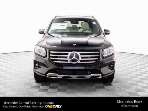 New 2026 Mercedes-Benz GLB 250 4MATIC image 10