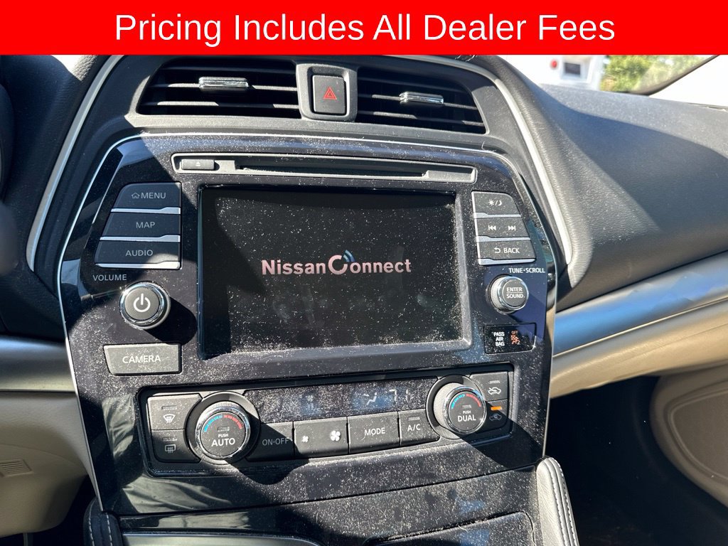 Used 2022 Nissan Maxima SV w/ Floor Mat Group FWD image 15