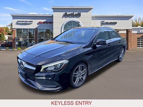 Used 2017 Mercedes-Benz CLA 250 4MATIC image 4