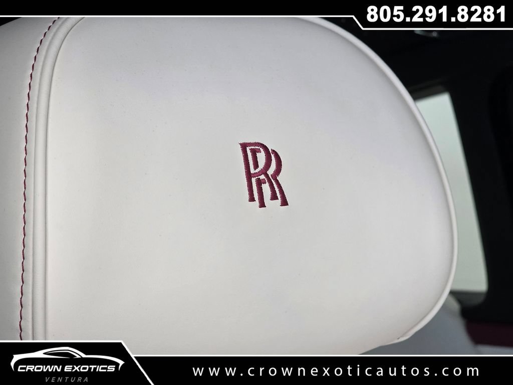 Used 2026 Rolls-Royce Cullinan AWD/4WD image 12