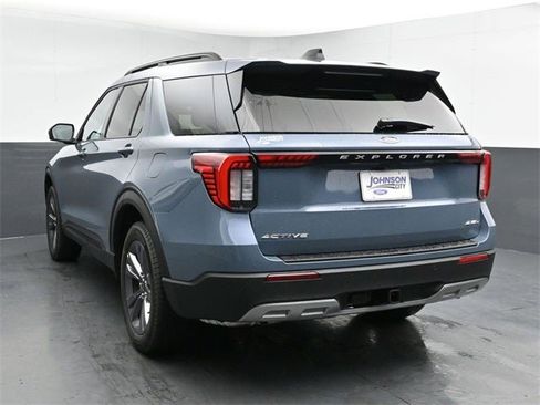 New 2026 Ford Explorer Active w/ Active Comfort Package image 11