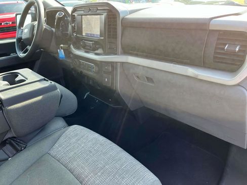 Used 2023 Ford F150 XLT w/ Trailer Tow Package image 19
