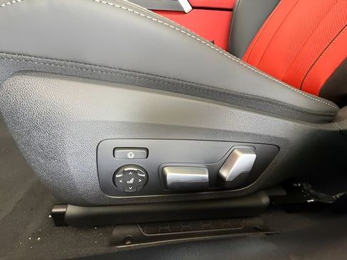 Used 2026 BMW 840i w/ M Sport Professional Package image 22