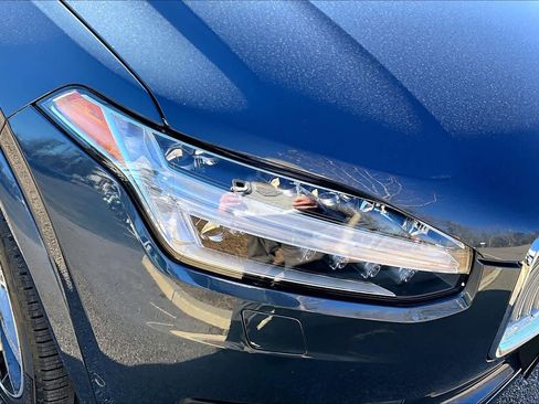 Certified 2024 Volvo XC90 B6 Plus w/ Protection Package Premier image 25