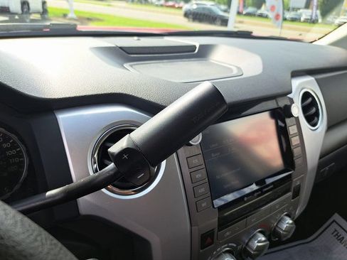 Used 2020 Toyota Tundra SR5 AWD/4WD image 16