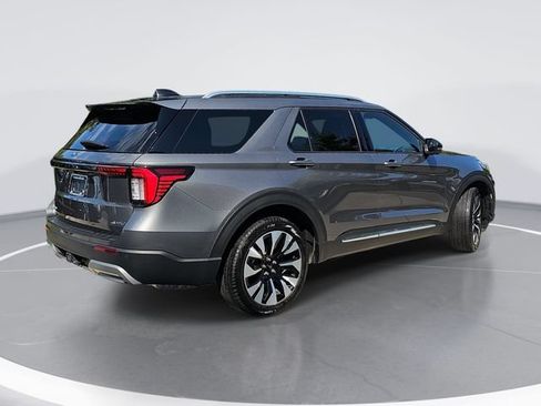 Certified 2025 Ford Explorer Platinum w/ LUX Leather Package AWD/4WD image 3