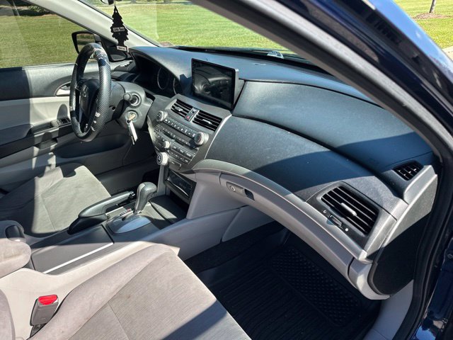 Used 2012 Honda Accord LX image 24