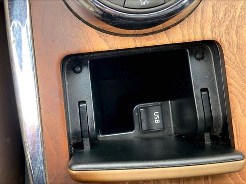 Used 2015 INFINITI QX80 4WD w/ Limited Package image 35