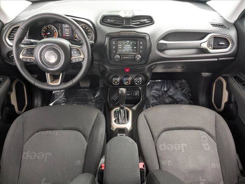 Used 2016 Jeep Renegade Sport w/ Power & Air Group FWD image 18