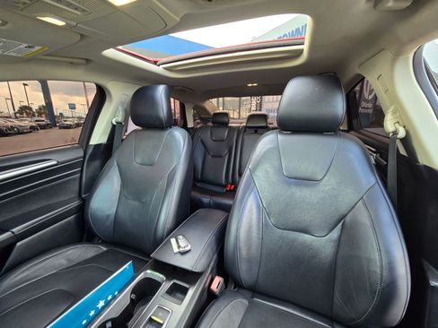 Used 2019 Ford Fusion Titanium AWD/4WD image 25