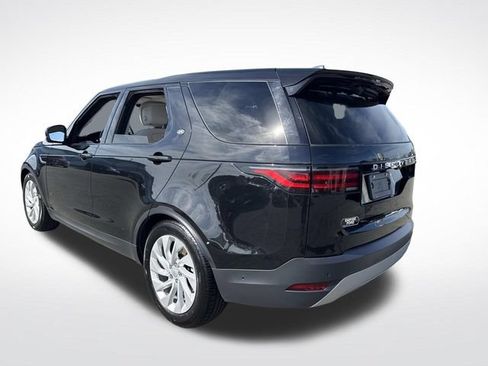 Used 2025 Land Rover Discovery S AWD/4WD image 3