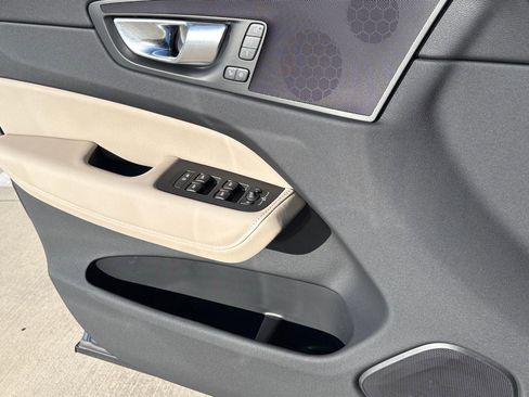 New 2026 Volvo XC60 T8 Plus w/ Protection Package Premier image 18