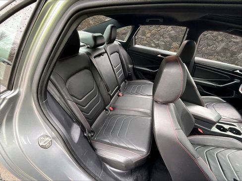 Used 2021 Volkswagen Jetta GLI Autobahn image 25