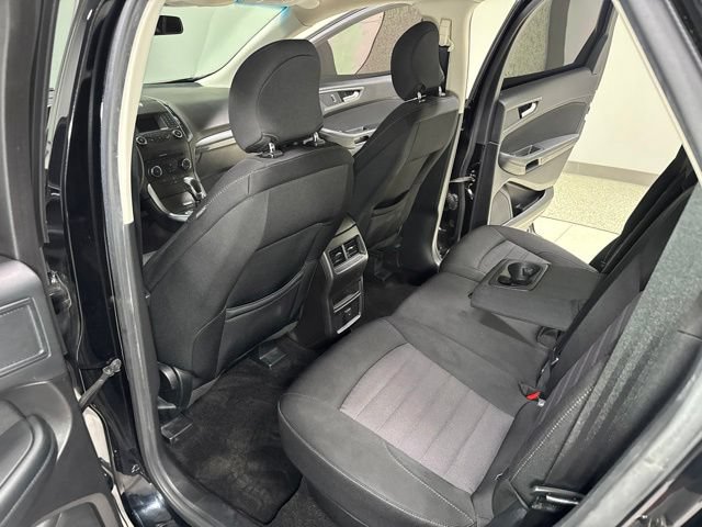 Used 2017 Ford Edge SE AWD/4WD image 21