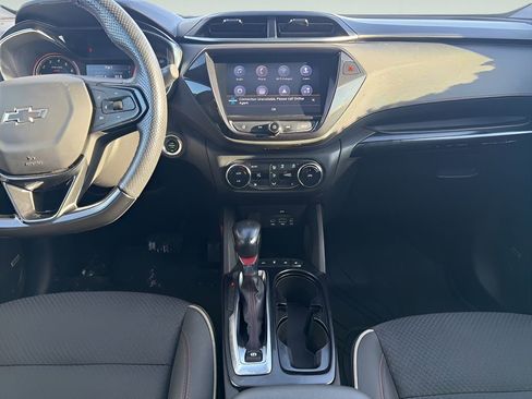 Used 2023 Chevrolet TrailBlazer RS w/ Sun and Liftgate Package image 14