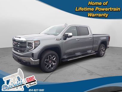 New 2026 GMC Sierra 1500 SLT w/ SLT Premium Package