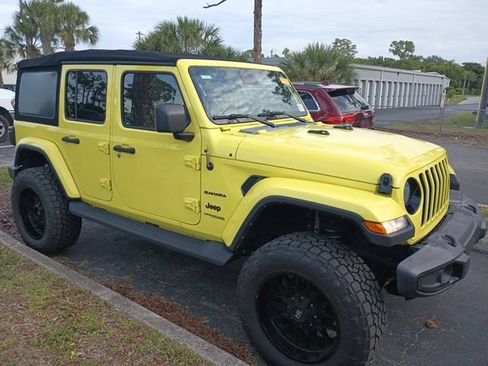 Certified 2022 Jeep Wrangler Unlimited Sahara w/ Safety Group AWD/4WD image 6