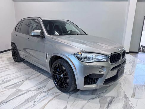 Used 2017 BMW X5 M image 3