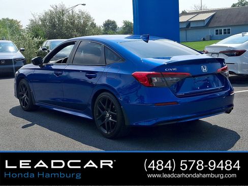 Used 2022 Honda Civic Sport image 4