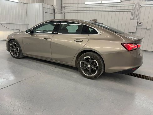 Used 2022 Chevrolet Malibu LT FWD image 8